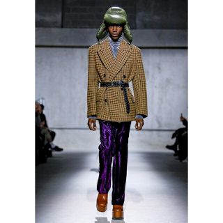 ドリスヴァンノッテン(DRIES VAN NOTEN)のDRIES VAN NOTEN ドリスヴァンノッテン　20AW ジャケット(テーラードジャケット)