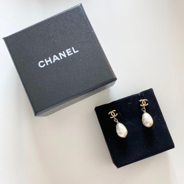 【送料0円】アクセサリー正規品 CHANEL パール ピアス - vermelhonovo.mg.gov.br