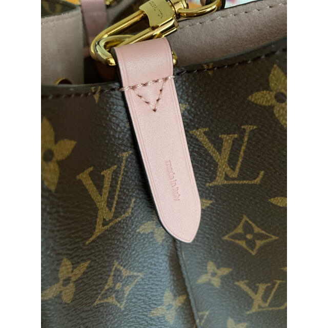 LOUIS VUITTON(ルイヴィトン)の専用です　ネオノエ ローズプードル LOUIS VUITTON レディースのバッグ(ショルダーバッグ)の商品写真