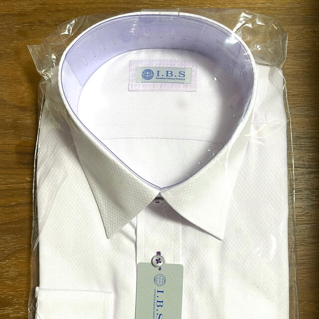 【新品】I.B.S.のYシャツ 定価4990円→1480円 メンズのトップス(シャツ)の商品写真