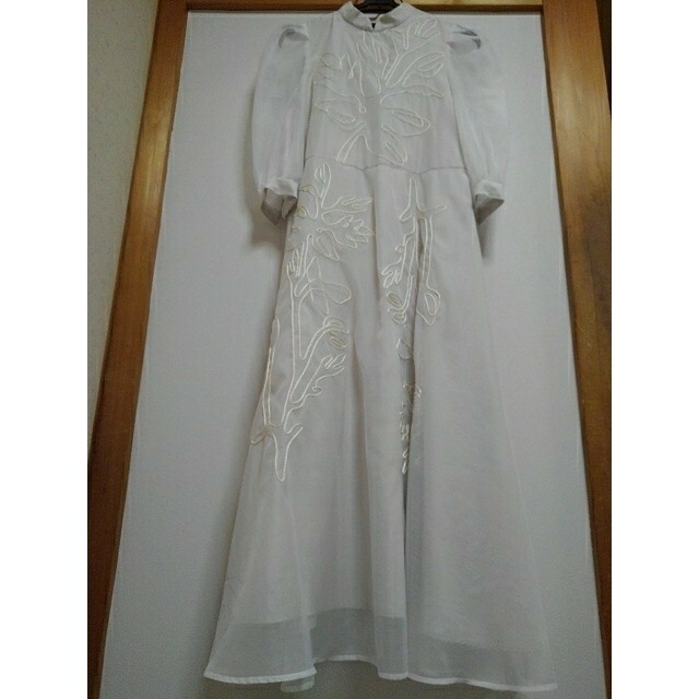 ンでも Ameri MEDI FOREST EMBROIDERY DRESSの通販 by juzu 's shop ...