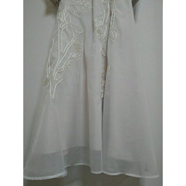 ンでも Ameri MEDI FOREST EMBROIDERY DRESSの通販 by juzu 's shop ...
