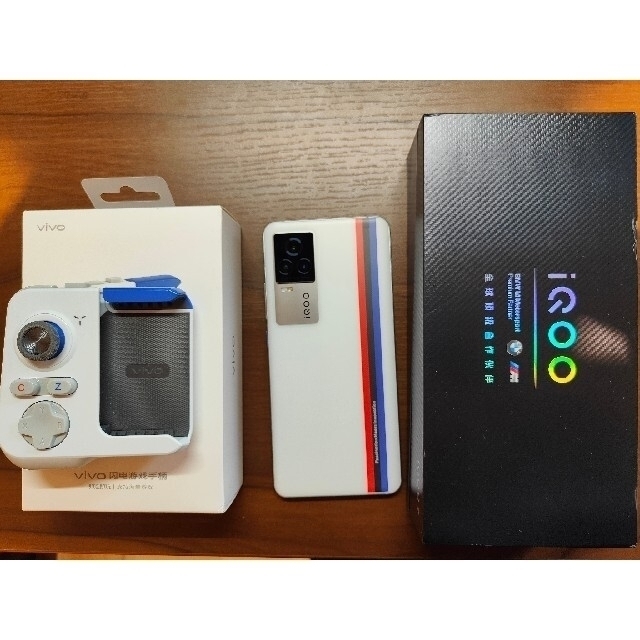 超美品★Vivo iQoo 7 8GB/256GB BMW版　おまけ付き