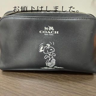 コーチ(COACH)のCOACH×PEANUTS  カーフレザー 化粧ポーチ(ポーチ)