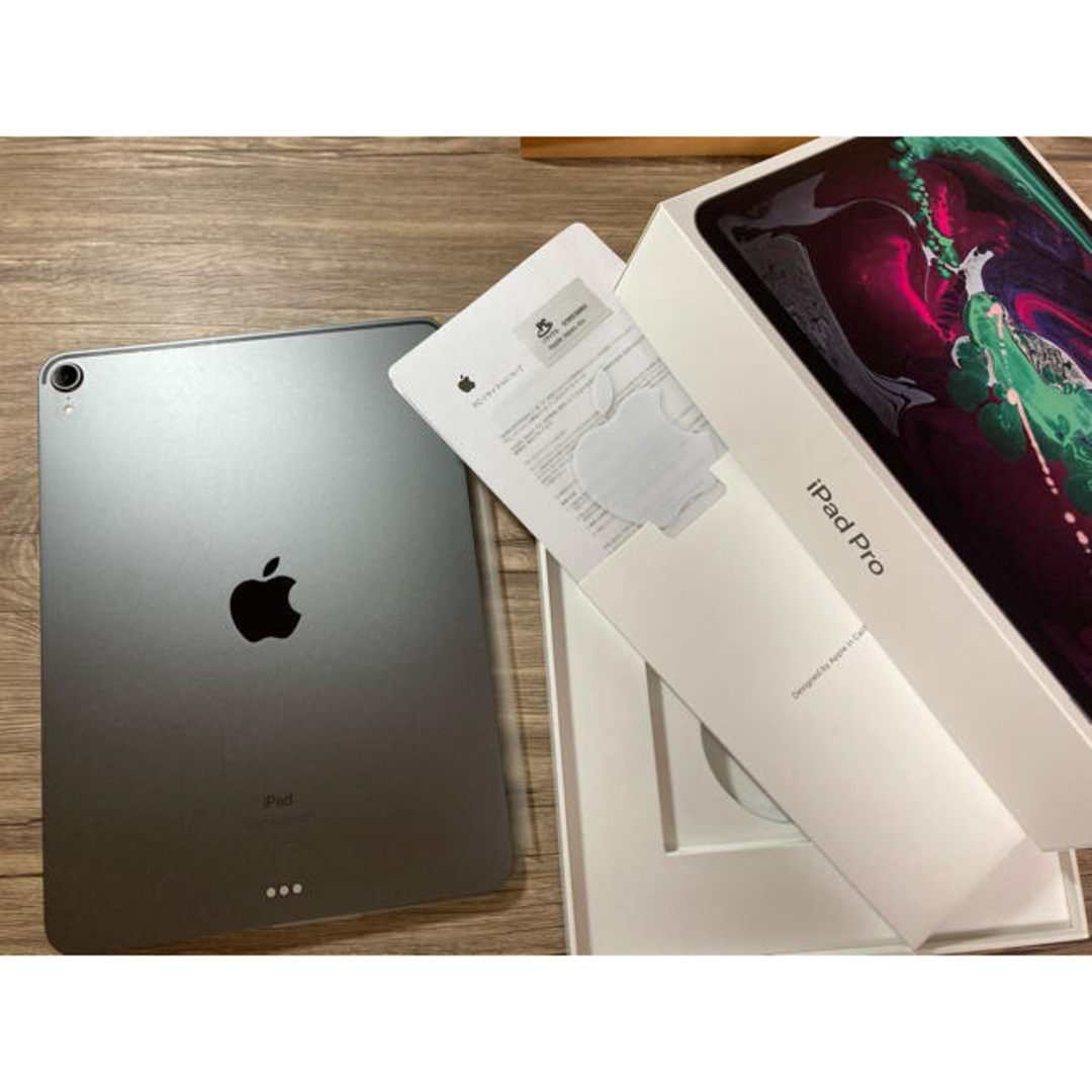 iPad(アイパッド)のiPad pro 11★2018（第一世代）64GB Wi-Fi スマホ/家電/カメラのPC/タブレット(タブレット)の商品写真