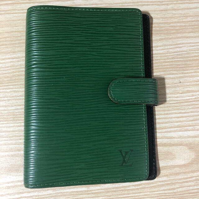 正規品　LOUIS VUITTON エピ　手帳カバー