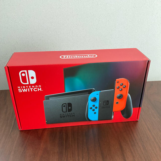 Nintendo Switch(ニンテンドースイッチ)の任天堂　Switch 新品　ネオン エンタメ/ホビーのゲームソフト/ゲーム機本体(家庭用ゲーム機本体)の商品写真