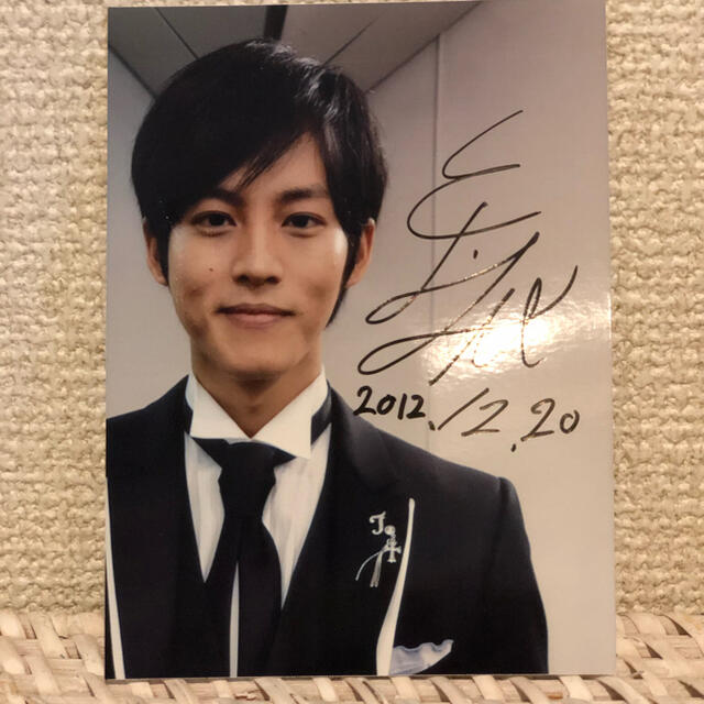 一部予約!】 松坂桃李 写真集 サイン入り アート/エンタメ - mahaayush.in 一部予約!】 松坂桃李 写真集 サイン入り アート/エンタメ - mahaayush.in