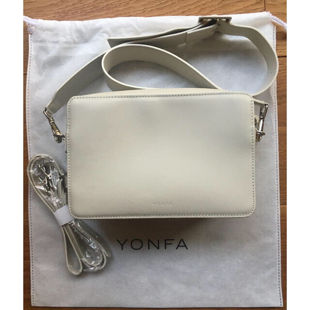 お土産・買い物 美品 YONFA square shoulder yonfa バッグ www.univ