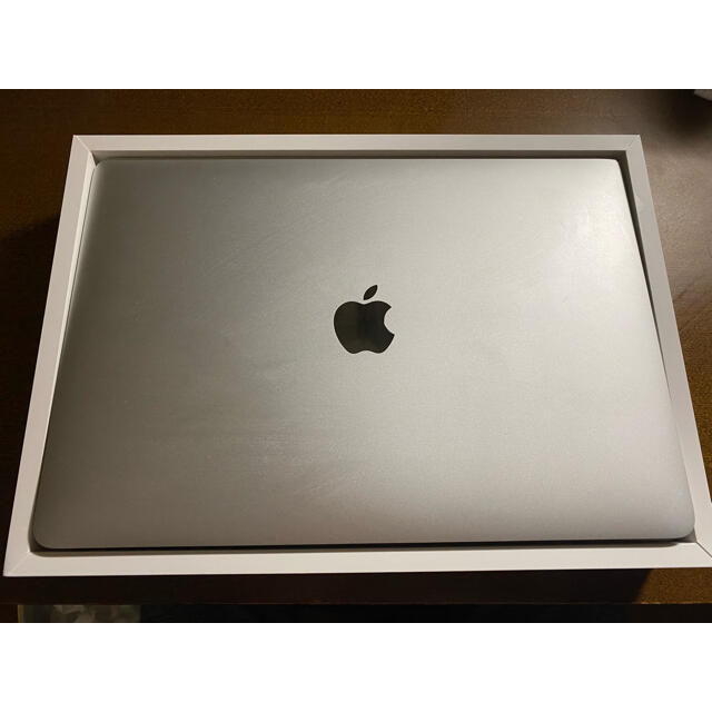 APPLE MacBook Pro MXK62J/A - ノートPC