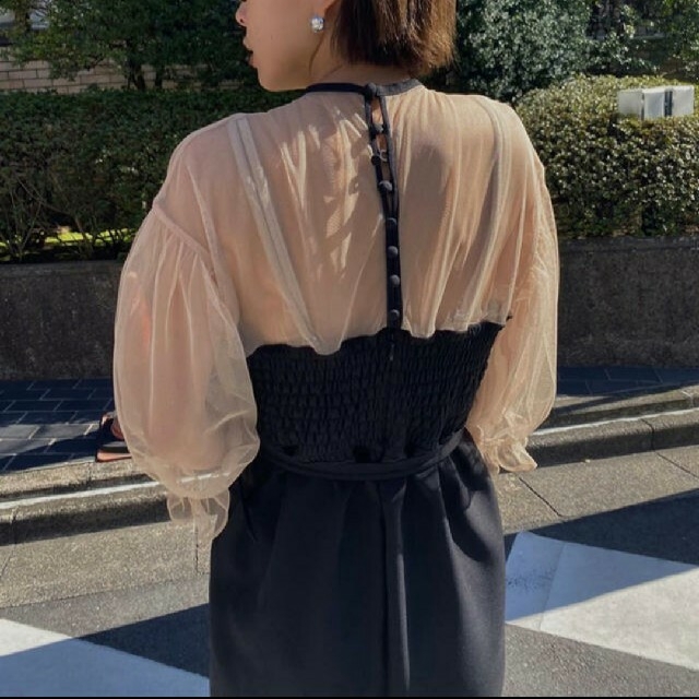 Ameri VINTAGE(アメリヴィンテージ)のAmeri VINTAGE TULLE SLEEVE TIGHT DRESS  レディースのワンピース(ロングワンピース/マキシワンピース)の商品写真