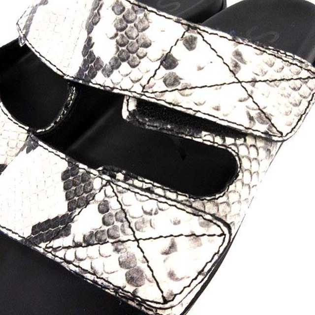 PELLICO(ペリーコ)のペリーコ サニー 21SS サンダル ベルクロ パイソン スネーク柄 38 白 レディースの靴/シューズ(サンダル)の商品写真