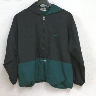 ナイキ(NIKE)のvintage NIKE nylon foodie jacket(ブルゾン)