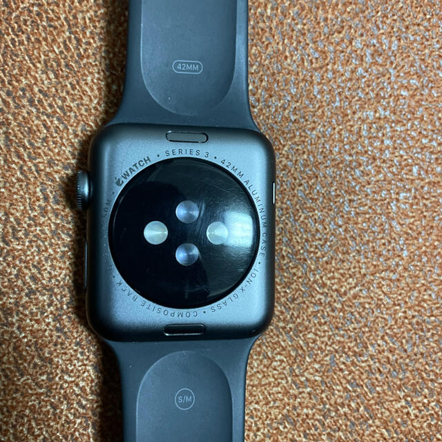 Apple Watch(アップルウォッチ)のApple Watch series3 42mm スマホ/家電/カメラのスマートフォン/携帯電話(スマートフォン本体)の商品写真