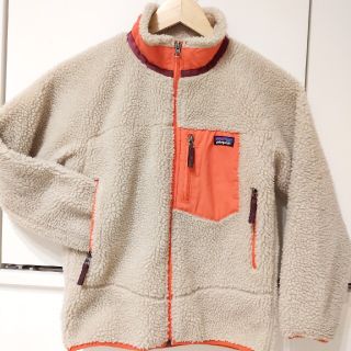 パタゴニア(patagonia)のPatagonia　レトロＸ　キッズ　Mサイズ　2018fw 廃盤カラー　人気色(ジャケット/上着)