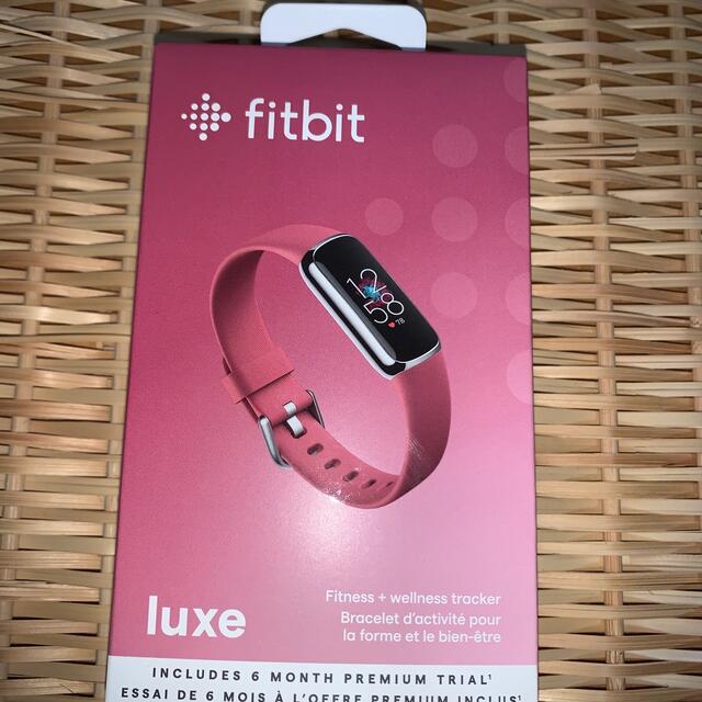 fitbit luxe レディースのファッション小物(腕時計)の商品写真