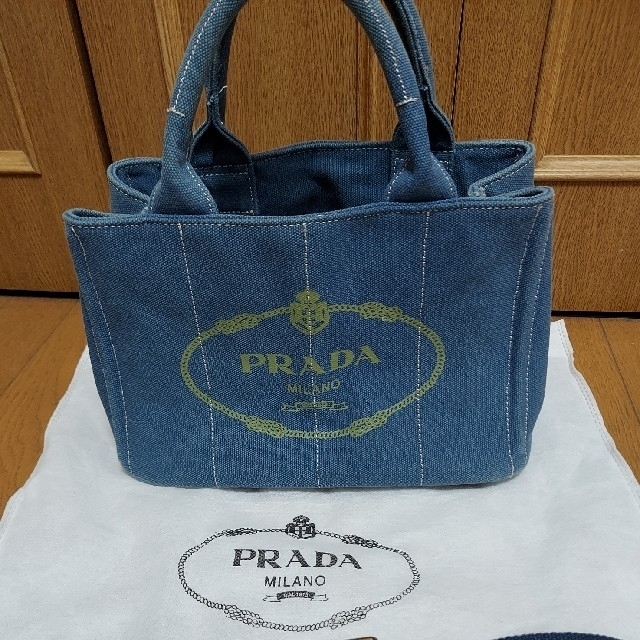 PRADA(プラダ)のプラダ　カナパ　トートバッグ レディースのバッグ(トートバッグ)の商品写真