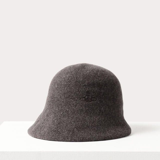 世界的に Vivienne Westwood ORB刺繍 バスククロッシェ - ハット - www ...