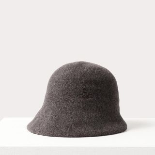 Vivienne Westwood(ハット ・ グレー/灰色系)のフリマアイテム一覧 Vivienne Westwood(ハット ・ グレー/灰色系)のフリマアイテム一覧
