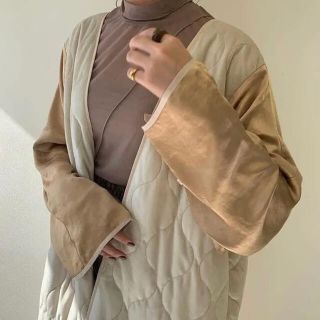 アメリヴィンテージ(Ameri VINTAGE)のvintage satin gown coat  amiur(ガウンコート)