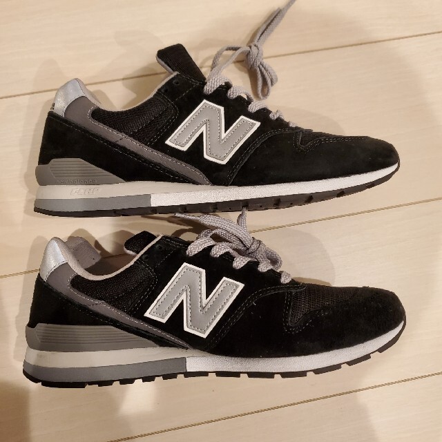 New Balance(ニューバランス)の【美品】NEW BALANCE 996 26cm CM996BP　ブラック メンズの靴/シューズ(スニーカー)の商品写真