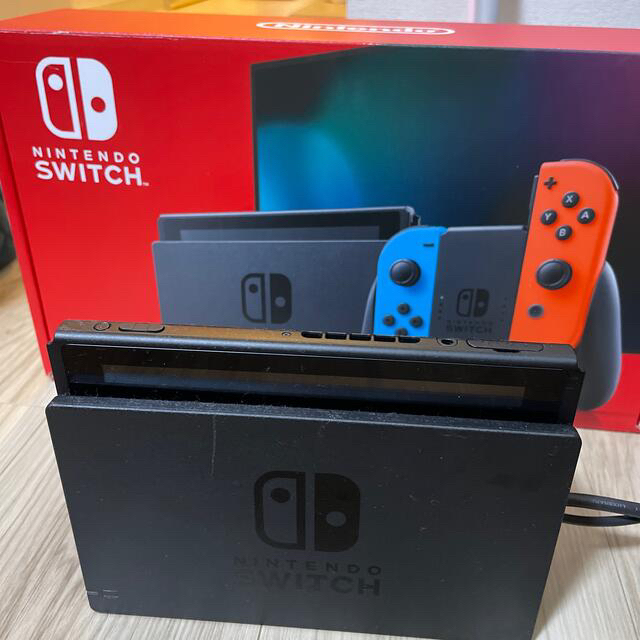 Switch スイッチ　携帯ケース付き