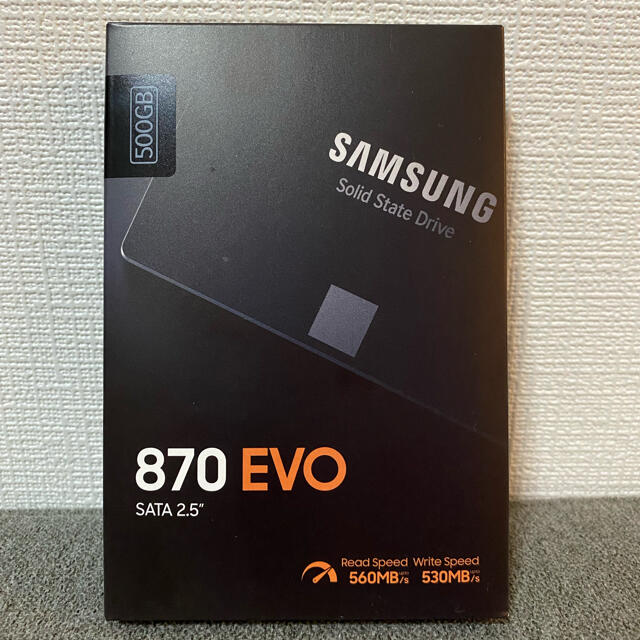 SAMSUNG(サムスン)のSAMSUNG サムスン MZ-77E500B/IT 内蔵SSD 870 EVO スマホ/家電/カメラのPC/タブレット(PC周辺機器)の商品写真