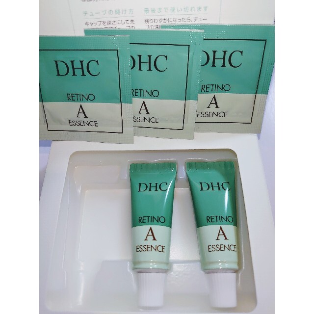 DHC(ディーエイチシー)の✨DHC 薬用レチノAエッセンス　13g（5g×2本＋1g×3袋） コスメ/美容のスキンケア/基礎化粧品(アイケア/アイクリーム)の商品写真