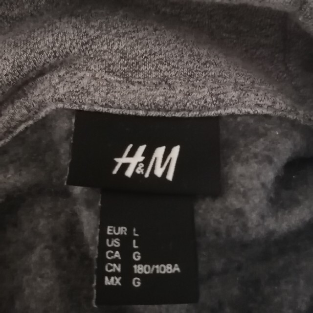 H&M(エイチアンドエム)のH&M デザインパーカー メンズのトップス(パーカー)の商品写真