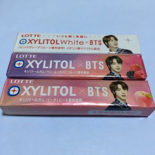 ボウダンショウネンダン(防弾少年団(BTS))のBTS XYLITOL ガム JIN スティック(菓子/デザート)