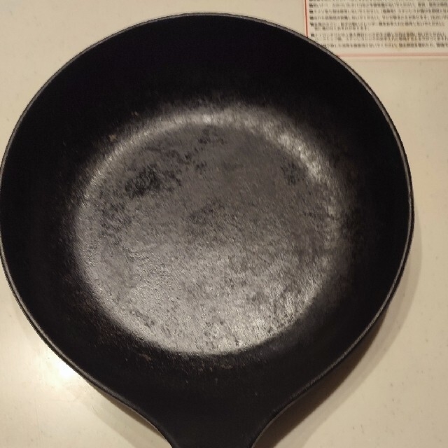 岩鋳 Iwachu オムレット24 黒焼付 内径:23.5cm IH対応 フライ インテリア/住まい/日用品のキッチン/食器(鍋/フライパン)の商品写真