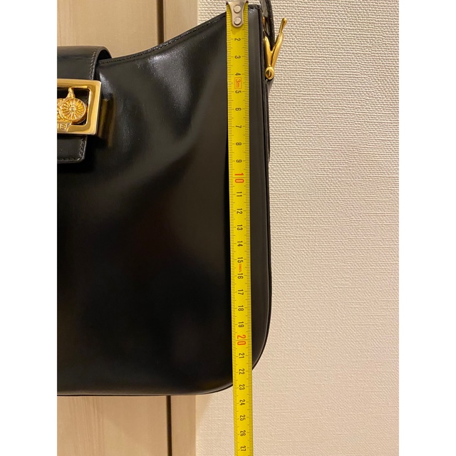 celine(セリーヌ)の●美品・希少● オールドセリーヌ　CELINE  馬車金具　ショルダーバッグ レディースのバッグ(ショルダーバッグ)の商品写真