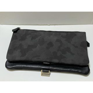 バーニーズニューヨーク(BARNEYS NEW YORK)の【美品】Cisei(シセイ) クラッチバック　ブラック　(セカンドバッグ/クラッチバッグ)