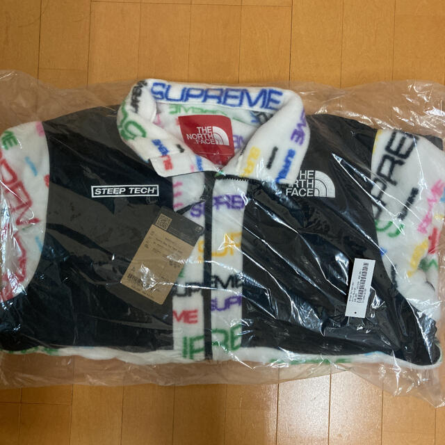 Supreme(シュプリーム)のコウリキョウ様専用 メンズのジャケット/アウター(ブルゾン)の商品写真