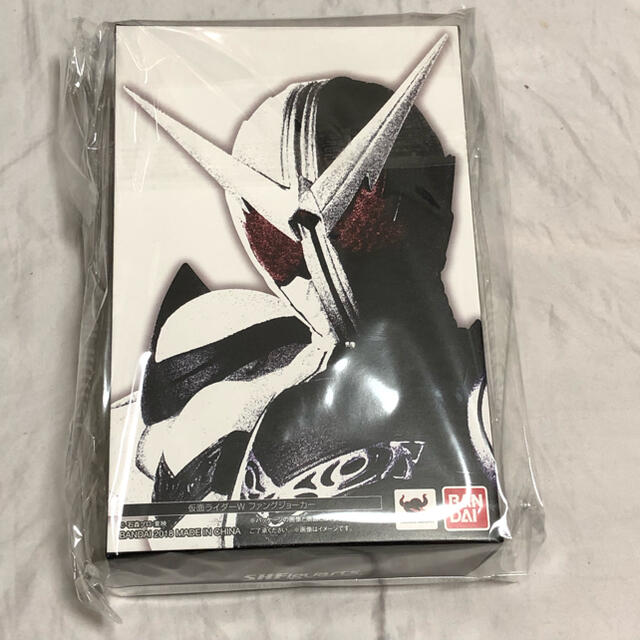 S.H.Figuarts（真骨彫製法） 仮面ライダーW ファングジョーカー