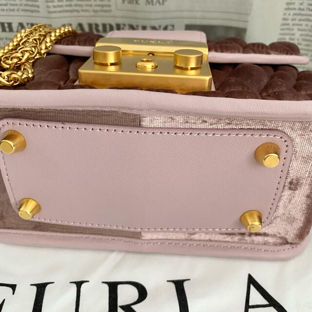 限定品‼︎新作  FURLA メトロポリス キルティング ショルダー ピンク