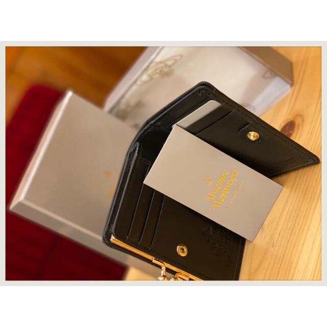 Vivienne Westwood(ヴィヴィアンウエストウッド)のvivienewestwood 折り財布　がま口財布　レディース レディースのファッション小物(財布)の商品写真