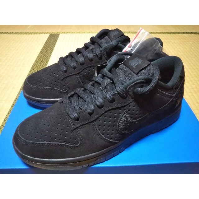 NIKE DUNK LOW SP UNDEFEATED 5 ON IT 25.5