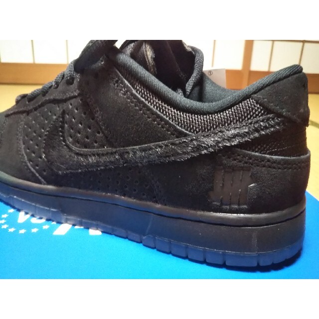 NIKE DUNK LOW SP UNDEFEATED 5 ON IT 25.5