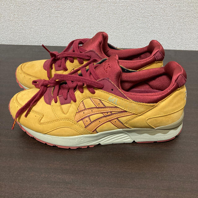 asics(アシックス)のアシックスタイガー　ゲルライト5 メンズの靴/シューズ(スニーカー)の商品写真