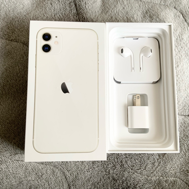 のものです◸ Apple 128GB SIMフリーの通販 by まいける|アップルなら 公式クーポン ★値下げ中★Apple iPhone 11 128GB ブラック SIMフリー スマートフォン本体