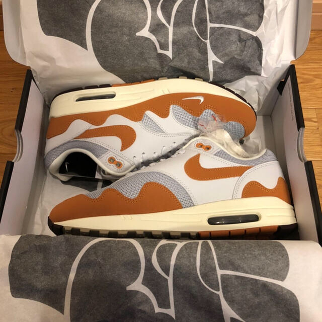 Patta x Nike Air Max 1 "Monarch" 1