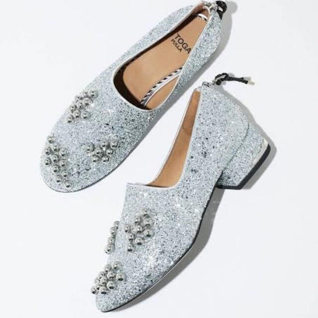 TOGA(トーガ)のTOGA PULLA silver Ball motif shoes希少新品 レディースの靴/シューズ(ローファー/革靴)の商品写真