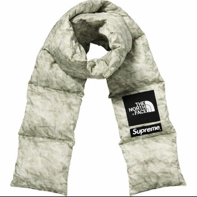 マフラーSupreme TNF Paper Print Down Scarf