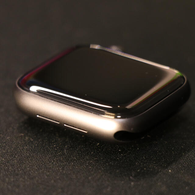 Apple Watch(アップルウォッチ)のApple Watch SE GPSモデル 40mm スペースグレイアルミニウム メンズの時計(腕時計(デジタル))の商品写真