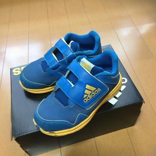 アディダス(adidas)のadidas kids スニーカー ブルー16.5 美品(スニーカー)