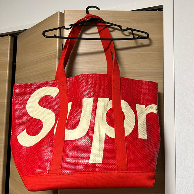 美品　supreme トートバッグ　レッドのサムネイル