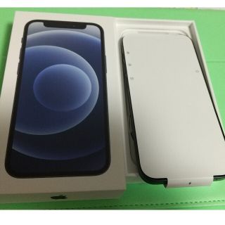 アイフォーン(iPhone)の送料無料！Apple iPhone 12 mini 64GB　ブラック　新品(スマートフォン本体)