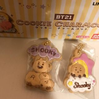 バンダイ(BANDAI)のクッキーチャームコット BT21 shooky2個セット(アイドルグッズ)