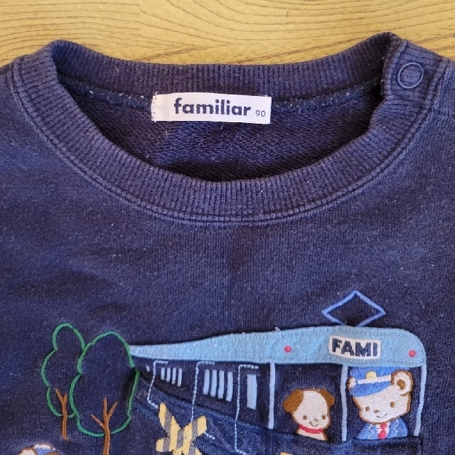 familiar(ファミリア)のファミリア　90トレーナー キッズ/ベビー/マタニティのキッズ服男の子用(90cm~)(Tシャツ/カットソー)の商品写真